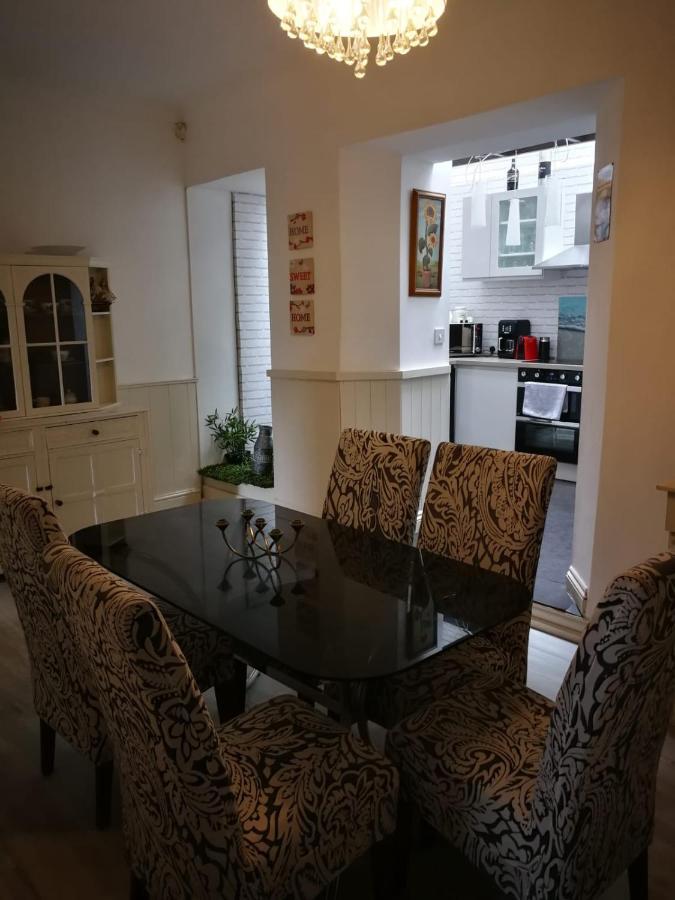 Three Sisters Cottage Торкі Екстер'єр фото
