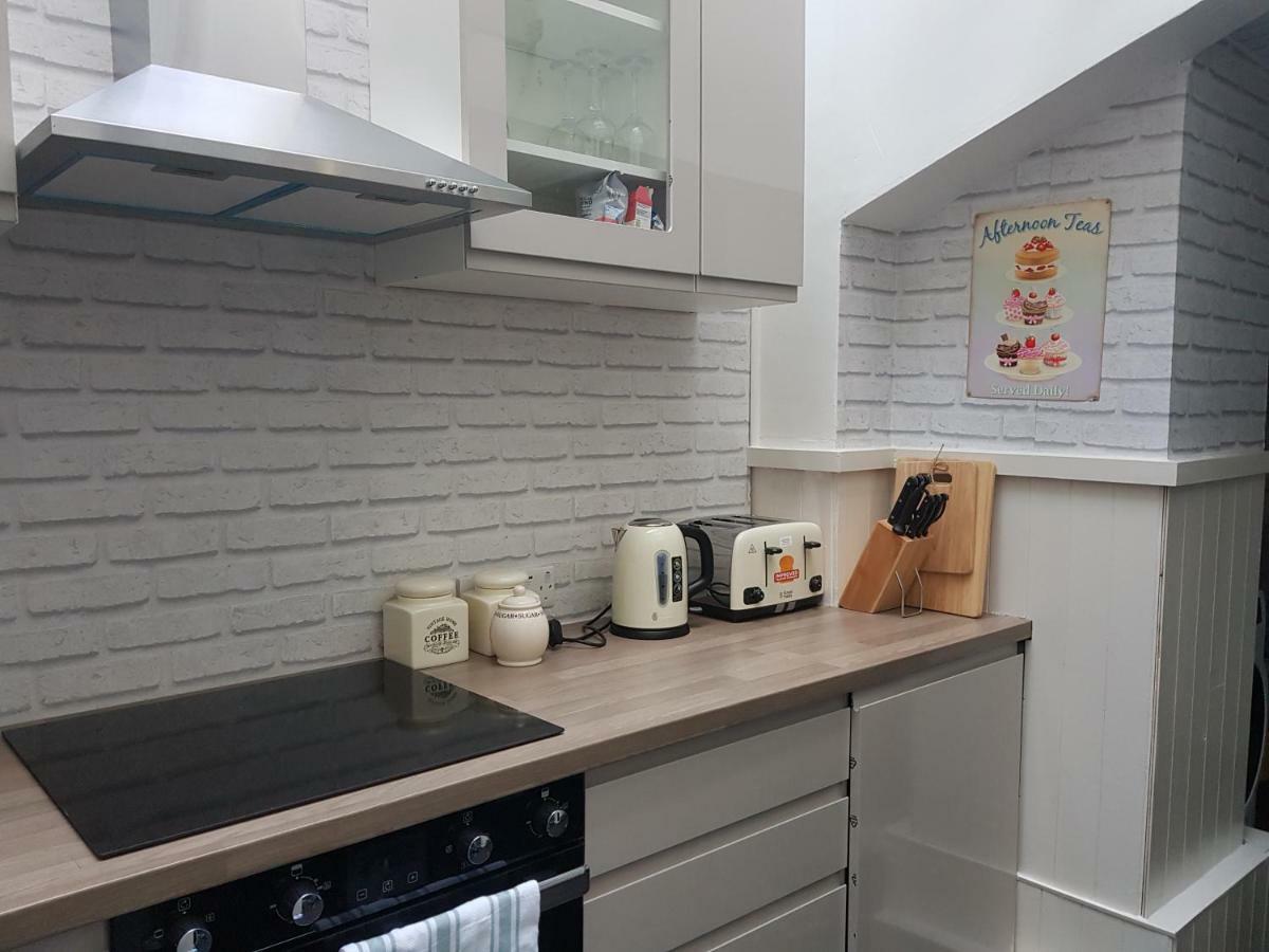 Three Sisters Cottage Торкі Екстер'єр фото