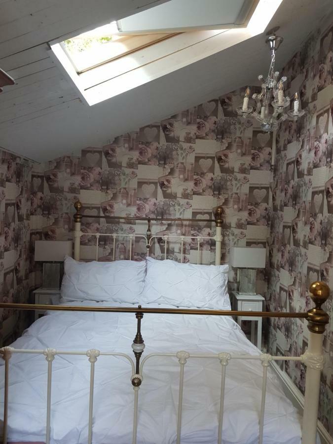 Three Sisters Cottage Торкі Екстер'єр фото